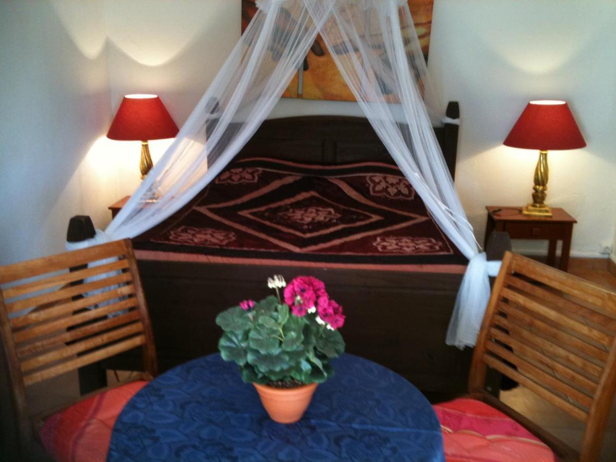 La Coccinelle Aparthotel Île du Levant Εξωτερικό φωτογραφία