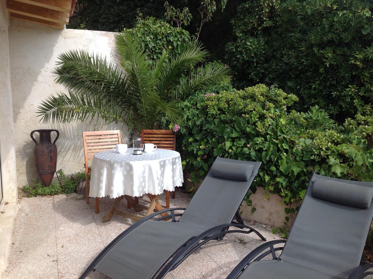 La Coccinelle Aparthotel Île du Levant Εξωτερικό φωτογραφία